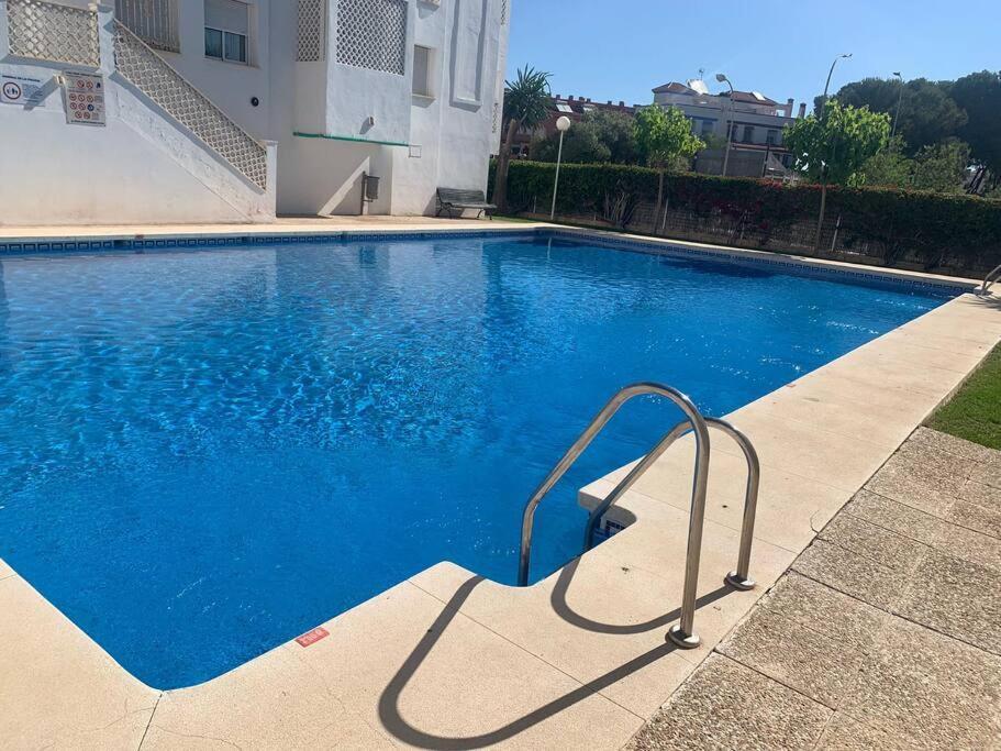 Lovely Tona Torremolinos Bagian luar foto